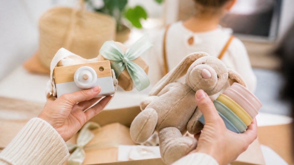 Illustration de Idée cadeau enfant : trouver le bon cadeau sans se tromper